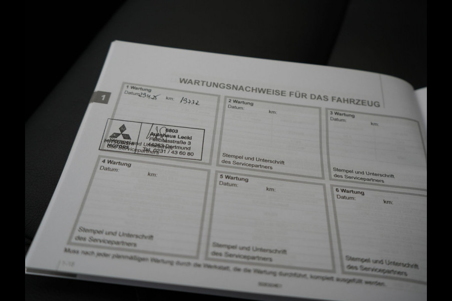 Mitsubishi Eclipse Cross 2.4 Instyle Plug In Hybrid 188pk Dealer O.H. | Trekhaak Afn. | Panodak | Head Up | Adaptive Cruise | 360 Camera | Lederen Sportstoelen & Stuur Verwarmd | Keyless | Blis |