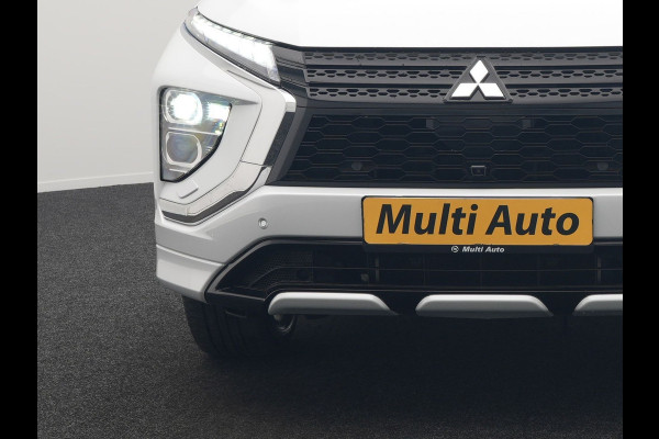 Mitsubishi Eclipse Cross 2.4 Instyle Plug In Hybrid 188pk Dealer O.H. | Trekhaak Afn. | Panodak | Head Up | Adaptive Cruise | 360 Camera | Lederen Sportstoelen & Stuur Verwarmd | Keyless | Blis |