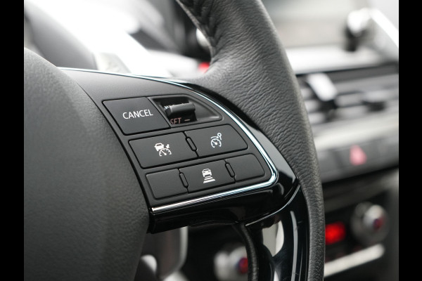 Mitsubishi Eclipse Cross 2.4 Instyle Plug In Hybrid 188pk Dealer O.H. | Trekhaak Afn. | Panodak | Head Up | Adaptive Cruise | 360 Camera | Lederen Sportstoelen & Stuur Verwarmd | Keyless | Blis |