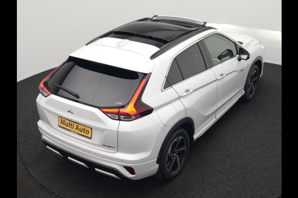 Mitsubishi Eclipse Cross 2.4 Instyle Plug In Hybrid 188pk Dealer O.H. | Trekhaak Afn. | Panodak | Head Up | Adaptive Cruise | 360 Camera | Lederen Sportstoelen & Stuur Verwarmd | Keyless | Blis |