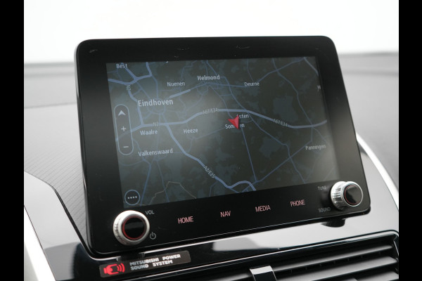 Mitsubishi Eclipse Cross 2.4 Instyle Plug In Hybrid 188pk Dealer O.H. | Trekhaak Afn. | Panodak | Head Up | Adaptive Cruise | 360 Camera | Lederen Sportstoelen & Stuur Verwarmd | Keyless | Blis |