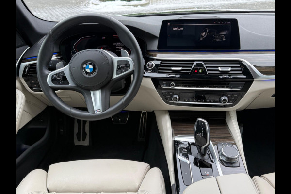 BMW 5 Serie 520i Automaat M sport pakket, vol leder, schuifdak, 1 e eigenaar, dealer onderhouden, NL auto met nap