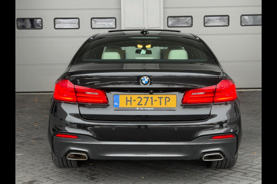 BMW 5 Serie 520i Automaat M sport pakket, vol leder, schuifdak, 1 e eigenaar, dealer onderhouden, NL auto met nap