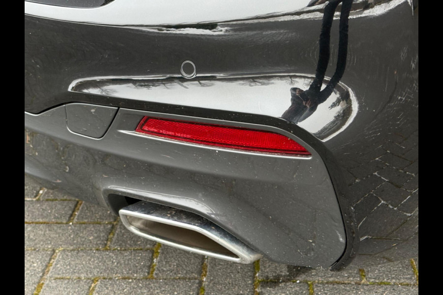 BMW 5 Serie 520i Automaat M sport pakket, vol leder, schuifdak, 1 e eigenaar, dealer onderhouden, NL auto met nap