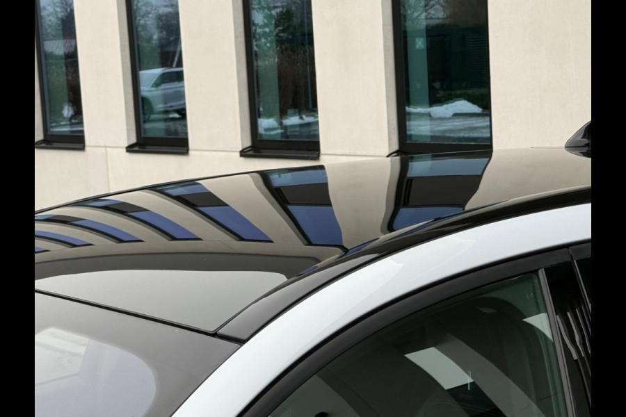 Ford Mustang Mach-E Extended 290 pk RWD 98 kWh, panoramadak, leder vele opties, parelmoer wit, 1 e eigenaar, NL auto met nap