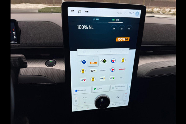 Ford Mustang Mach-E Extended 290 pk RWD 98 kWh, panoramadak, leder vele opties, parelmoer wit, 1 e eigenaar, NL auto met nap