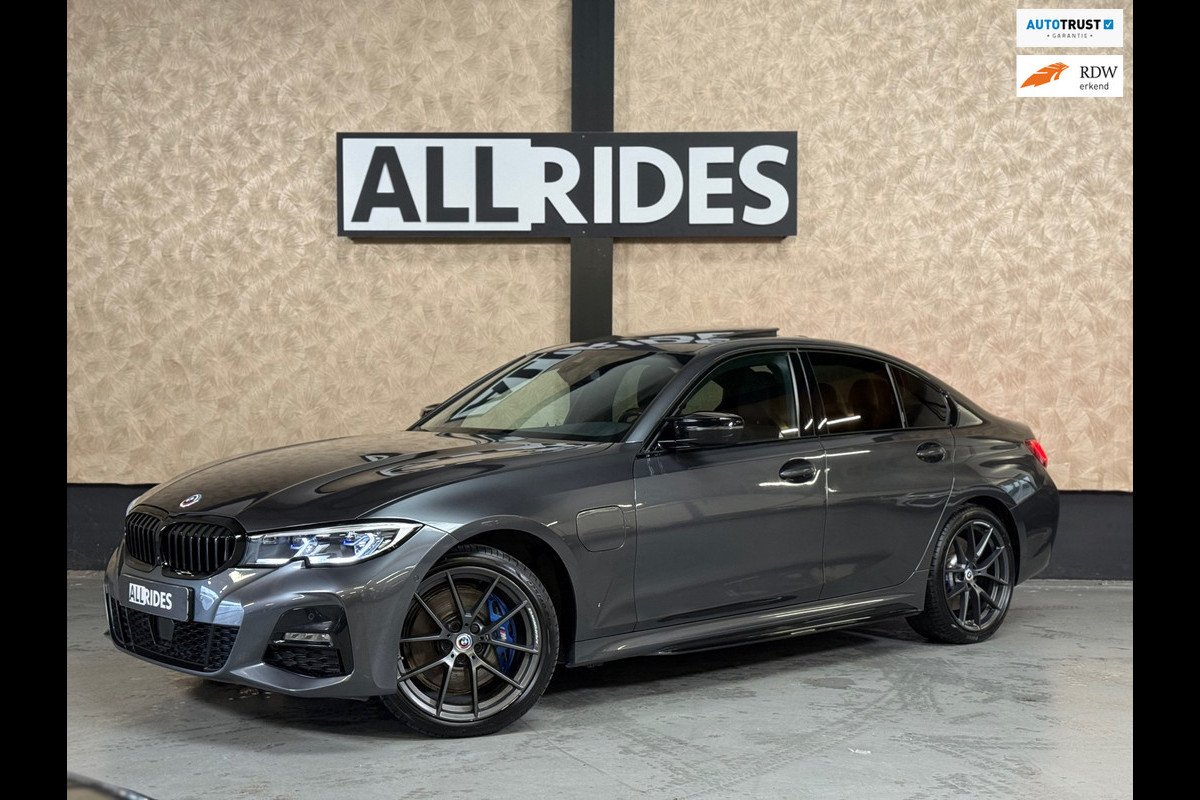 BMW 3-serie 330e Business Edition Plus | Individual | Opendak | Laser | Keyless | Camera | Carplay