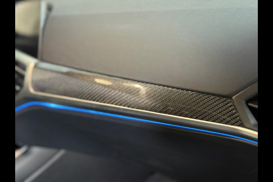 BMW 3-serie 330e Business Edition Plus | Individual | Opendak | Laser | Keyless | Camera | Carplay