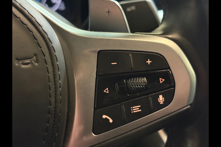 BMW 3-serie 330e Business Edition Plus | Individual | Opendak | Laser | Keyless | Camera | Carplay