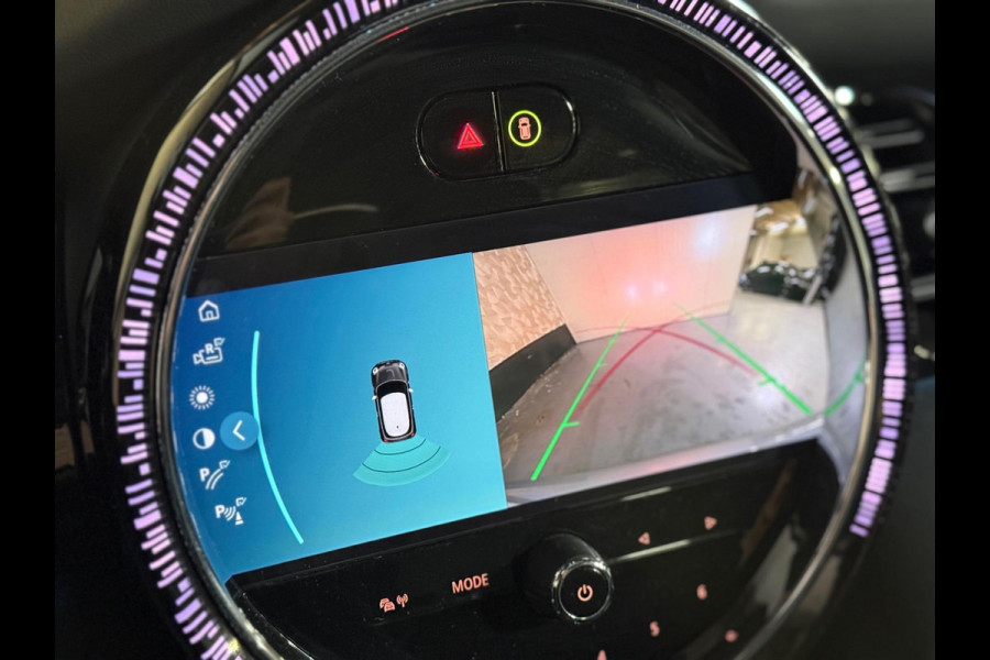 MINI Mini Electric Camden Plus Edition 33 kWh | Pano | Keyless | Camera | Sfeerverlichting