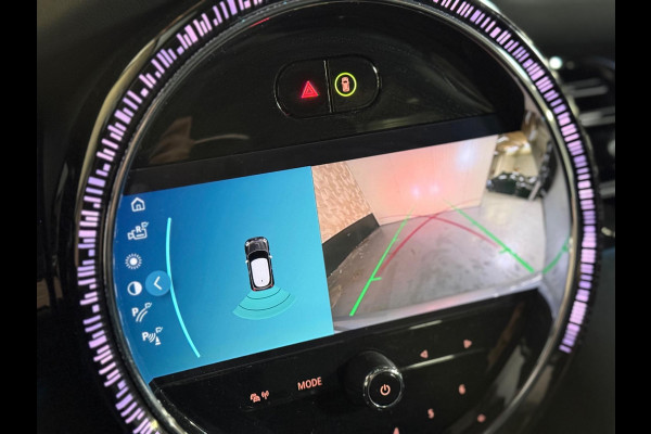 MINI Mini Electric Camden Plus Edition 33 kWh | Pano | Keyless | Camera | Sfeerverlichting