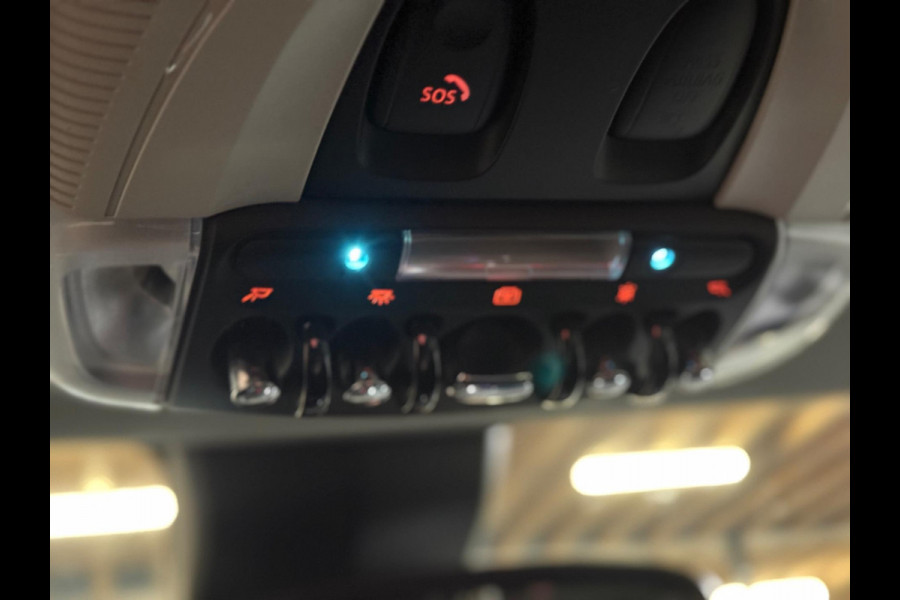 MINI Mini Electric Camden Plus Edition 33 kWh | Pano | Keyless | Camera | Sfeerverlichting