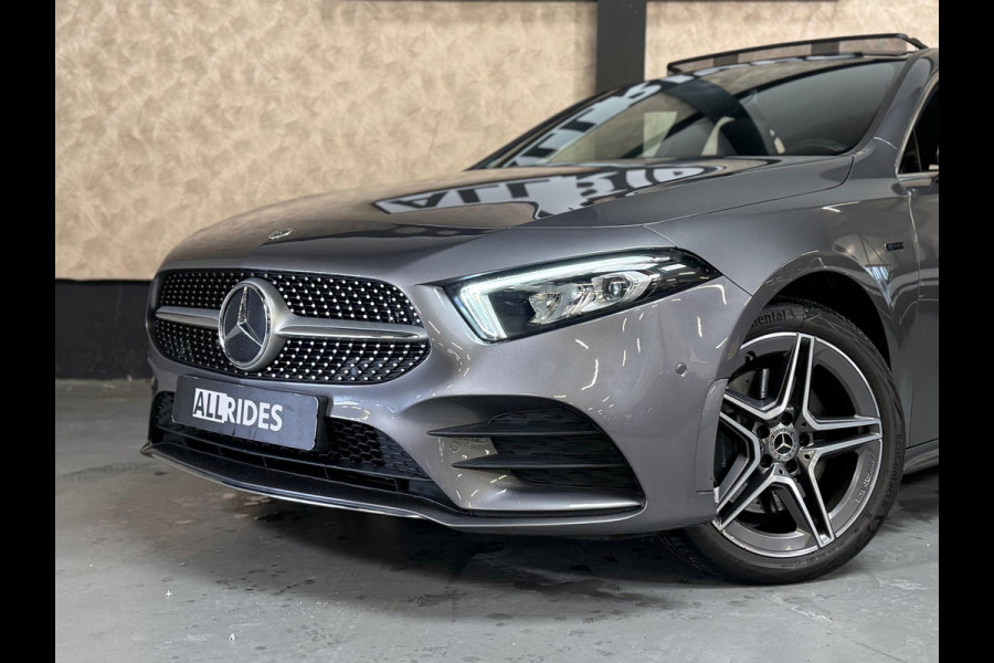 Mercedes-Benz A-Klasse 250 e Business Solution AMG Limited | Pano | Keyless | Sfeerverlichting | DAB