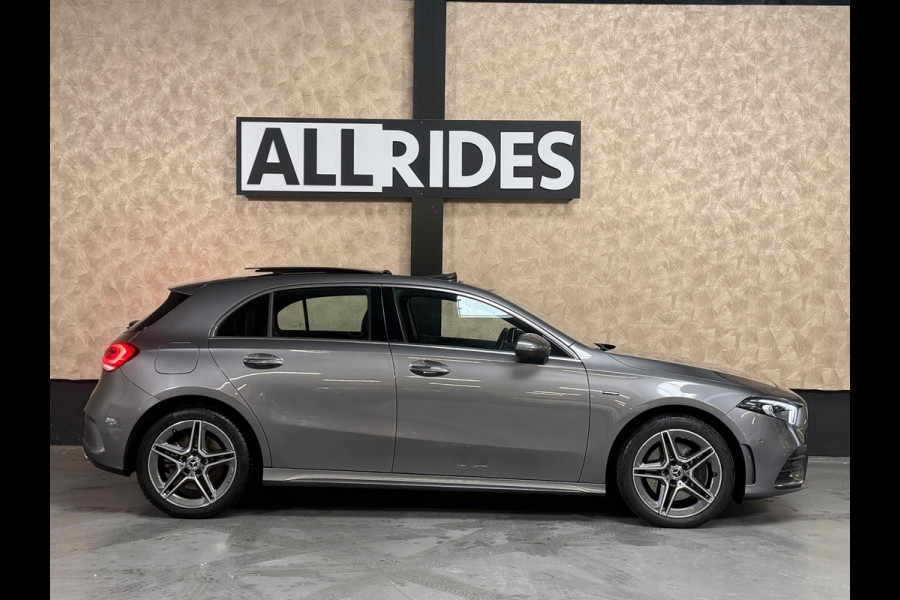 Mercedes-Benz A-Klasse 250 e Business Solution AMG Limited | Pano | Keyless | Sfeerverlichting | DAB
