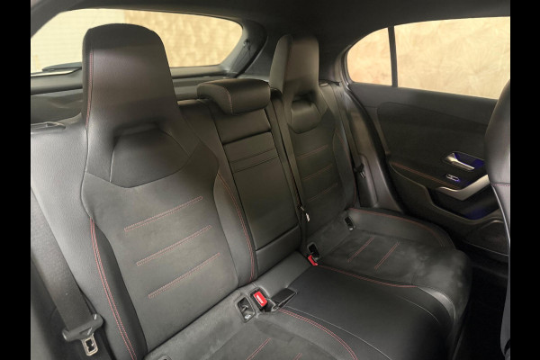 Mercedes-Benz A-Klasse 250 e Business Solution AMG Limited | Pano | Keyless | Sfeerverlichting | DAB