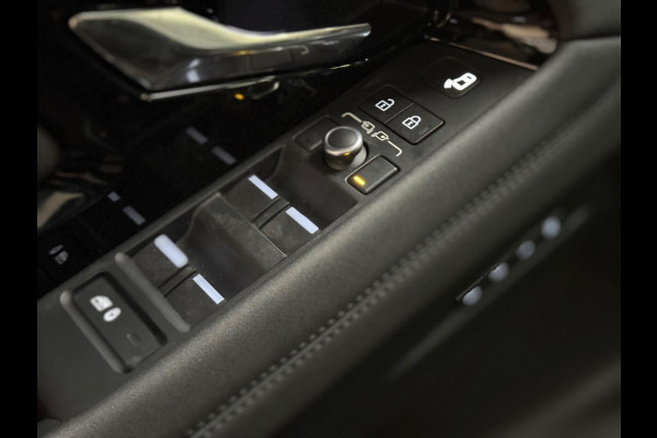Land Rover Range Rover Evoque 2.0 P250 AWD R-Dynamic S | Pano | 20 inch | Keyless | Leer | 360 camera | Stoelverwarming | Carplay