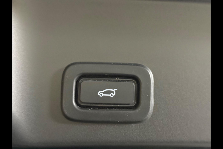 Land Rover Range Rover Evoque 2.0 P200 AWD R-Dynamic HSE | Pano | Leer | Stoel-/Stuur-verwarming | Camera | Carplay