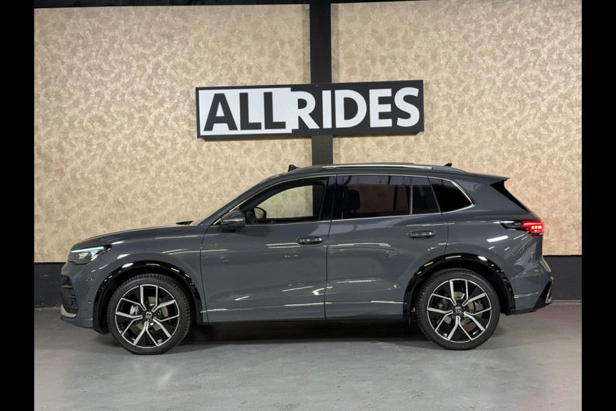 Volkswagen Tiguan 1.5 eHybrid R-Line Edition | pano | stoel-verkoeling/verwarming | Keyless | 3x s-Line | 360 camera | Massage