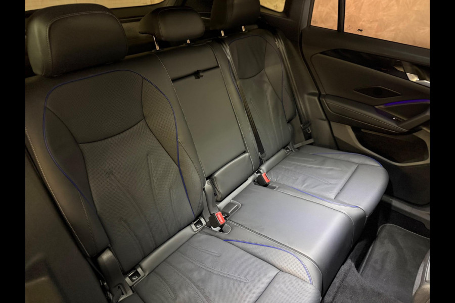 Volkswagen Tiguan 1.5 eHybrid R-Line Edition | pano | stoel-verkoeling/verwarming | Keyless | 3x s-Line | 360 camera | Massage