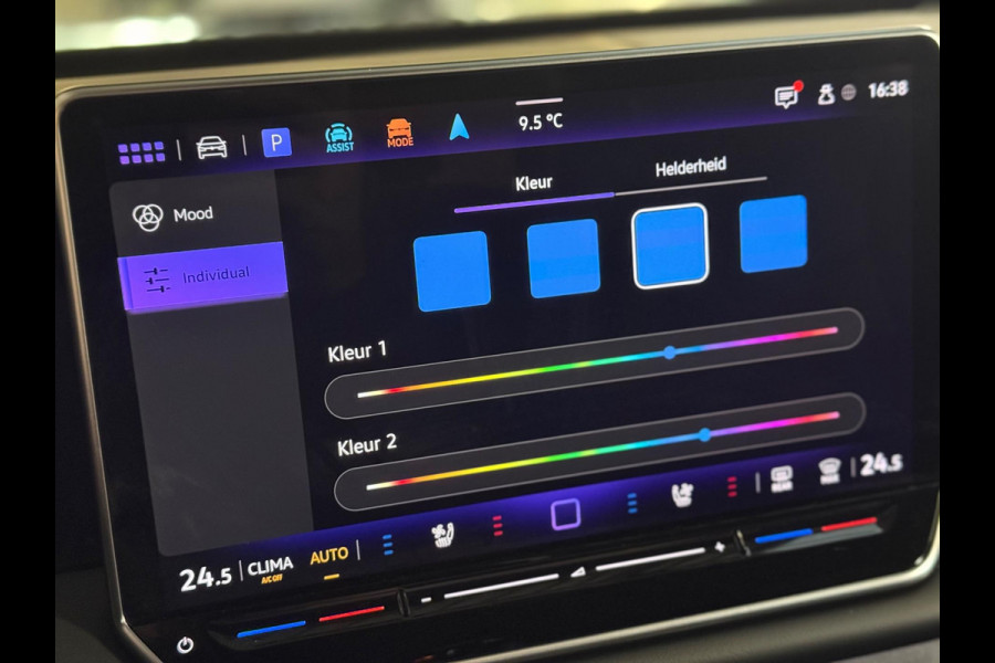 Volkswagen Tiguan 1.5 eHybrid R-Line Edition | pano | stoel-verkoeling/verwarming | Keyless | 3x s-Line | 360 camera | Massage