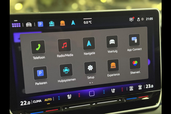 Volkswagen Tiguan 1.5 eTSI R-Line Edition |Pano |Keyless | 360 Camera | Massage | Sfeerverlichting