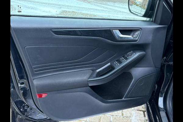 Ford FOCUS Wagon 1.0 EcoBoost ST Line 6-12 M GARANTIE BOM VOL !