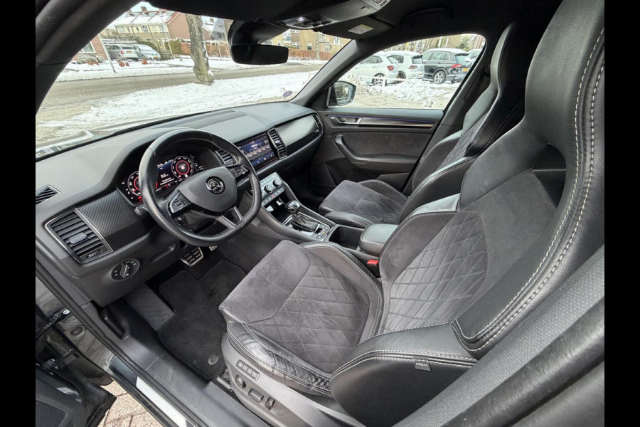 Škoda Kodiaq 1.5 TSI 4x4 Sportline Automaat | Trekhaak uitklapbaar | Grootscherm navigatiesysteem | LED verlichting | Canton HiFi | Sfeerverl