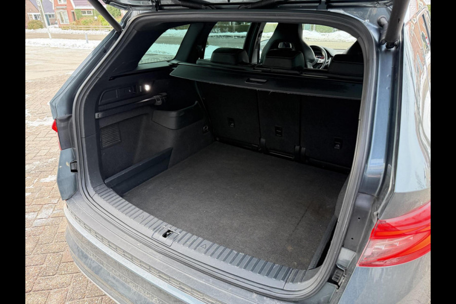 Škoda Kodiaq 1.5 TSI 4x4 Sportline Automaat | Trekhaak uitklapbaar | Grootscherm navigatiesysteem | LED verlichting | Canton HiFi | Sfeerverl