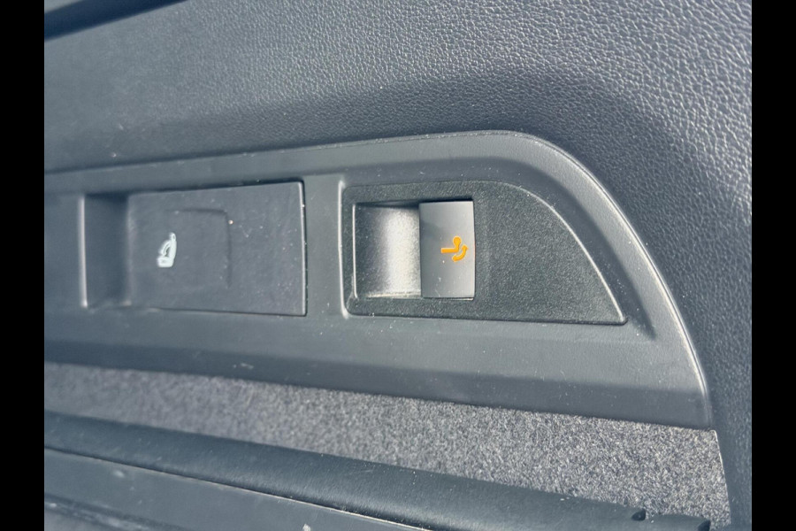 Škoda Kodiaq 1.5 TSI 4x4 Sportline Automaat | Trekhaak uitklapbaar | Grootscherm navigatiesysteem | LED verlichting | Canton HiFi | Sfeerverl