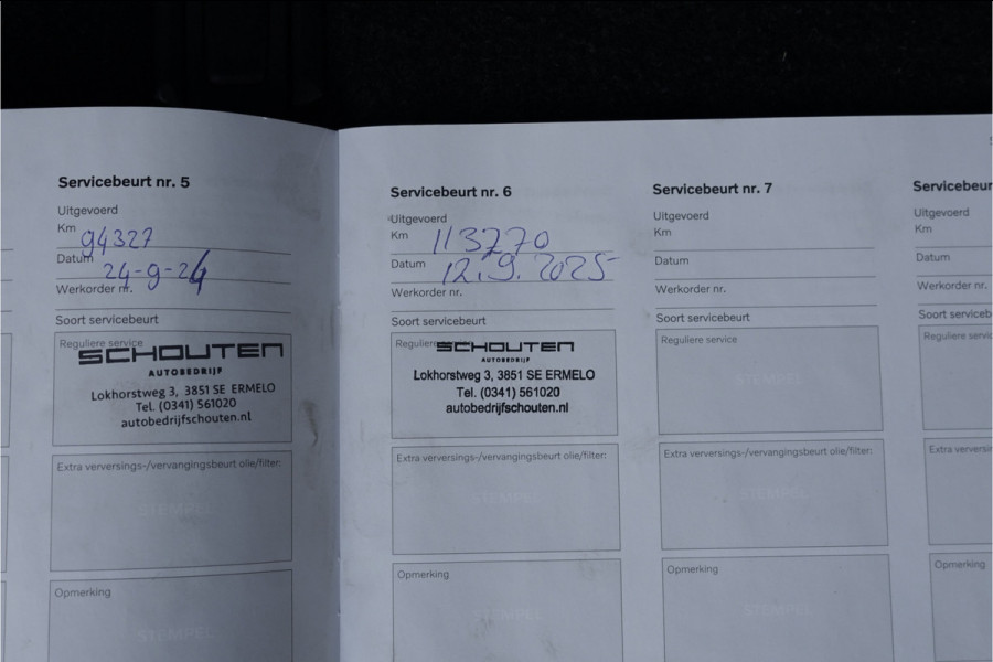 Volvo XC40 1.5 T3 R-Design Automaat Pano Camera Trekhaak