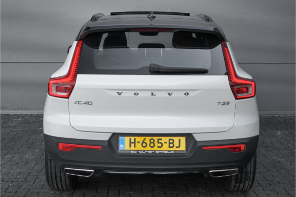 Volvo XC40 1.5 T3 R-Design Automaat Pano Camera Trekhaak