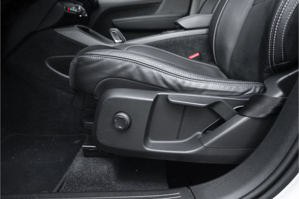 Volvo XC40 1.5 T3 R-Design Automaat Pano Camera Trekhaak
