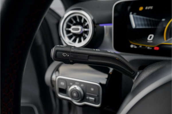 Mercedes-Benz A-Klasse AMG 35 4MATIC Limousine Night Burmester HUD Stoelverw