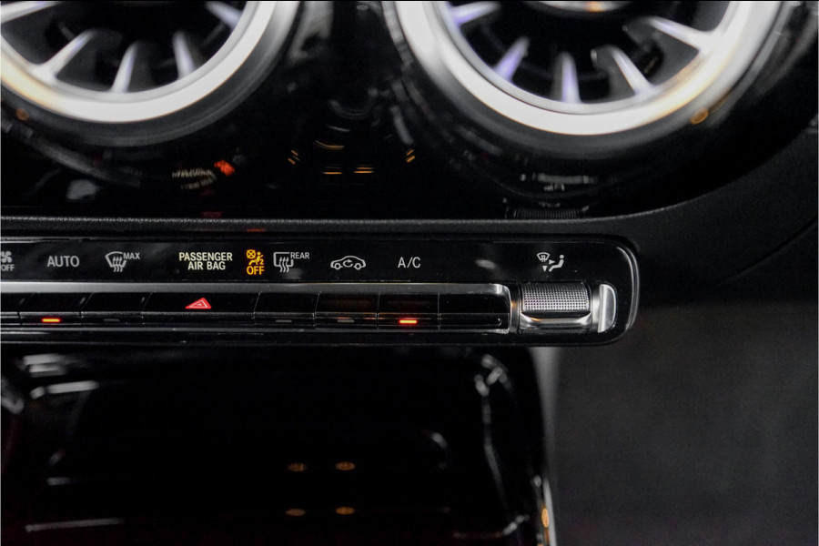 Mercedes-Benz A-Klasse AMG 35 4MATIC Limousine Night Burmester HUD Stoelverw