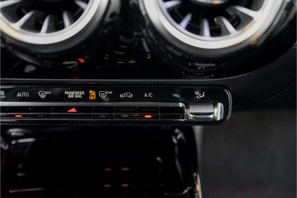 Mercedes-Benz A-Klasse AMG 35 4MATIC Limousine Night Burmester HUD Stoelverw