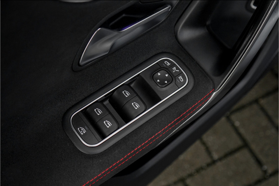 Mercedes-Benz A-Klasse AMG 35 4MATIC Limousine Night Burmester HUD Stoelverw