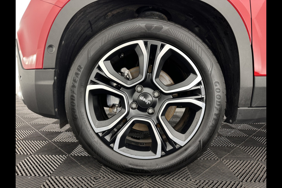 Jeep Avenger Summit 54 kWh [ 3-Fase ] {SOH-95%} (INCL-BTW) *LEATHER-MICROFIBRE | FULL-LED | ADAPTIVE-CRUISE | BLIND-SPOT | CAMERA | DIGI-COCKPIT | NAVI-FULLMAP | HEATED-COMFORTSEATS | ECC | CCS-FASTLOADER |  PDC | CARPLAY | CRUISE | 18''AL