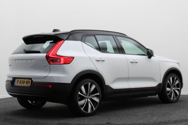 Volvo XC40 Recharge P8 AWD R-Design Two-Tone, Panoramadak, Apple Carplay, Pilot Assist, Trekhaak, 20"
