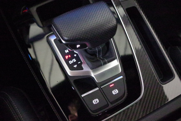 Audi Q5 Sportback 55 TFSI e 367 PK S-Line edition Competition PHEV, Luchtvering, Panoramadak, RS-Leder, Massage