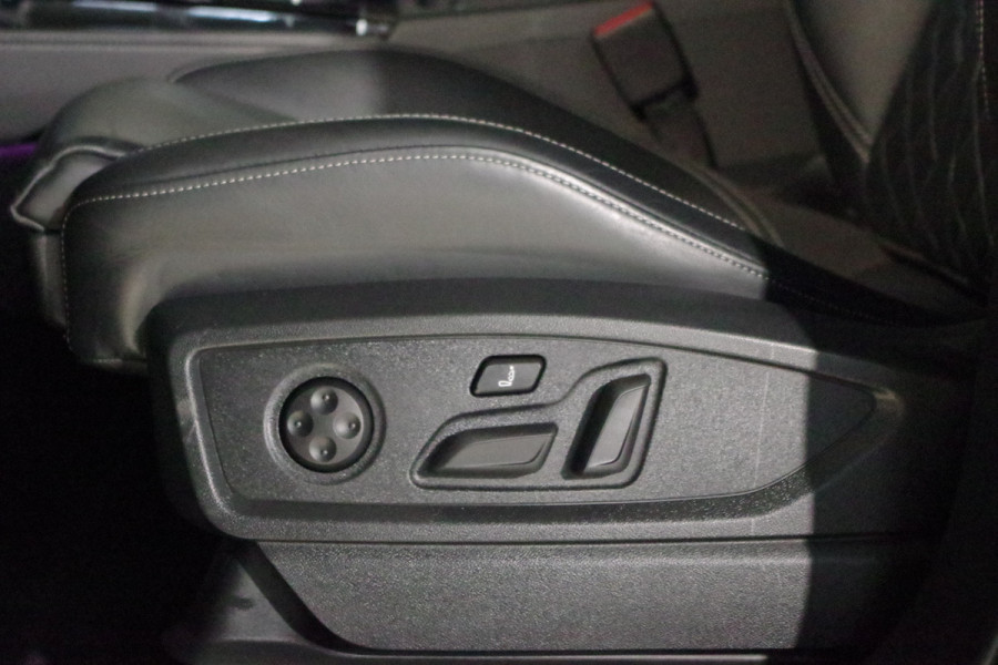 Audi Q5 Sportback 55 TFSI e 367 PK S-Line edition Competition PHEV, Luchtvering, Panoramadak, RS-Leder, Massage