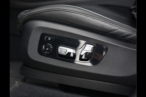 BMW X5 50e xDrive | Pano - Trekhaak - Massage