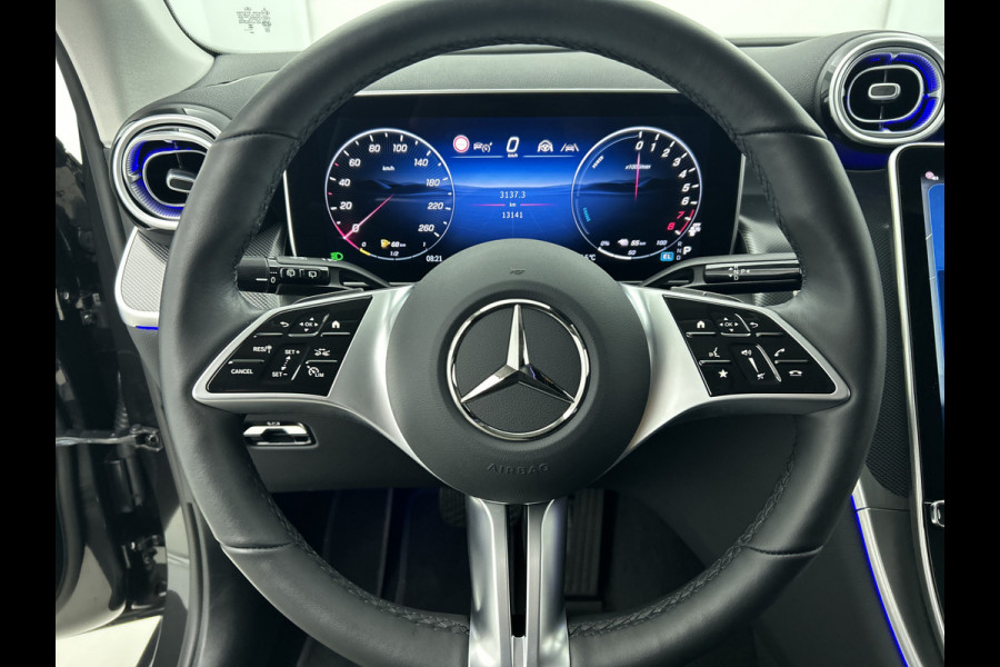 Mercedes-Benz GLC 300 e 4MATIC Plug-In Hybride Trekhaak | Rijassistentiepakket plus | Parkeerpakket met 360°-camera | Memory Voorstoelen | Stoel en Stuurverwarming. Inclusief 24 maanden MB Certified garantie voor Europa.