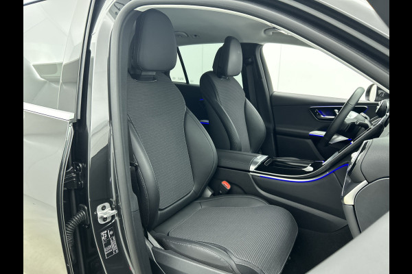 Mercedes-Benz GLC 300 e 4MATIC Plug-In Hybride Trekhaak | Rijassistentiepakket plus | Parkeerpakket met 360°-camera | Memory Voorstoelen | Stoel en Stuurverwarming. Inclusief 24 maanden MB Certified garantie voor Europa.