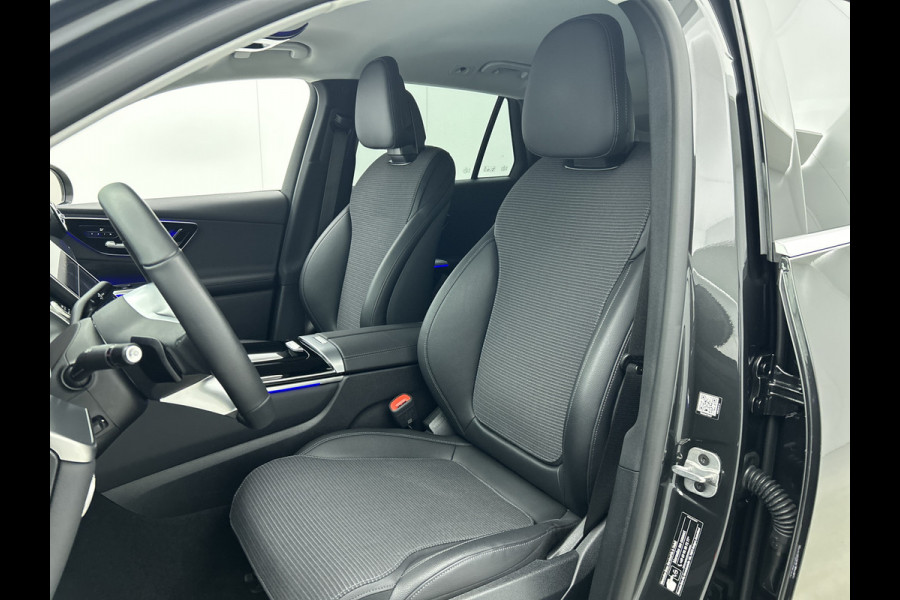 Mercedes-Benz GLC 300 e 4MATIC Plug-In Hybride Trekhaak | Rijassistentiepakket plus | Parkeerpakket met 360°-camera | Memory Voorstoelen | Stoel en Stuurverwarming. Inclusief 24 maanden MB Certified garantie voor Europa.