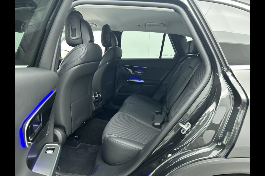 Mercedes-Benz GLC 300 e 4MATIC Plug-In Hybride Trekhaak | Rijassistentiepakket plus | Parkeerpakket met 360°-camera | Memory Voorstoelen | Stoel en Stuurverwarming. Inclusief 24 maanden MB Certified garantie voor Europa.