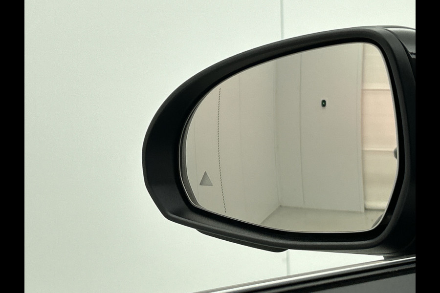 Mercedes-Benz GLC 300 e 4MATIC Plug-In Hybride Trekhaak | Rijassistentiepakket plus | Parkeerpakket met 360°-camera | Memory Voorstoelen | Stoel en Stuurverwarming. Inclusief 24 maanden MB Certified garantie voor Europa.
