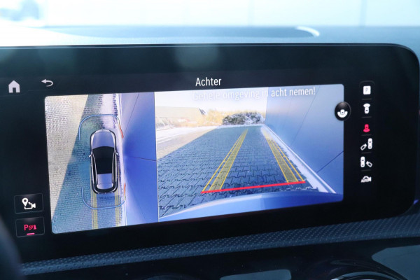 Mercedes-Benz A-Klasse 180 AMG Line | PANO | HUD | CAMERA | VOLL!