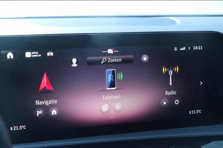 Mercedes-Benz A-Klasse 180 AMG Line | PANO | HUD | CAMERA | VOLL!