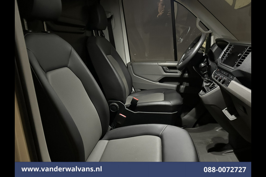 Volkswagen Crafter 2.0 TDI 140pk L3H2 (oude L2H1) Euro6 Airco | Navigatie | Apple Carplay | Android auto parkeersensoren, 3000kg trekvermogen