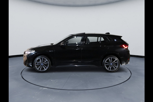 BMW X2 xDrive25e 220 PK High Executive M-Sport PHEV, Panoramadak, M-Sport High Executive, LED